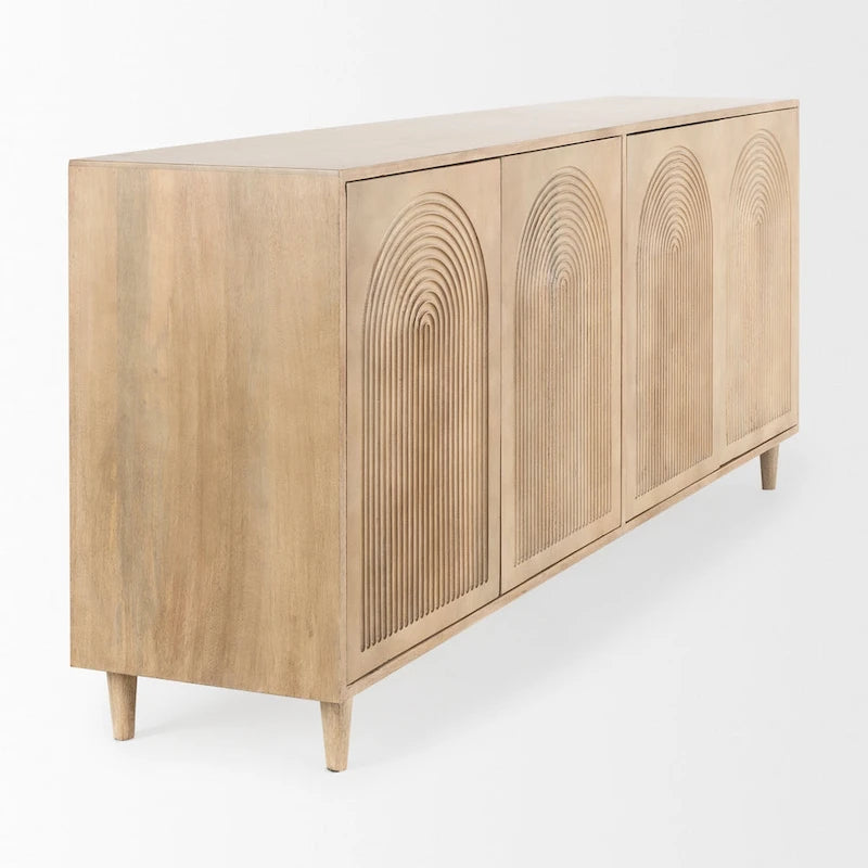 Credenza marrone chiaro in legno massello con ante decorative - 71.75W x 30H x 15D