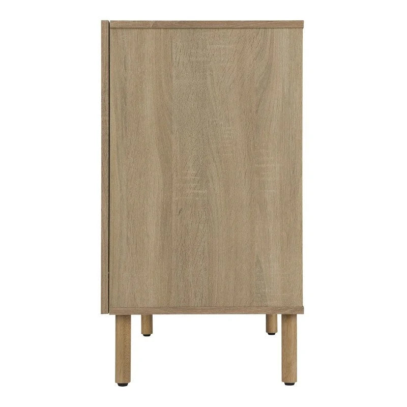 Brauner Schrank mit 2 Türen